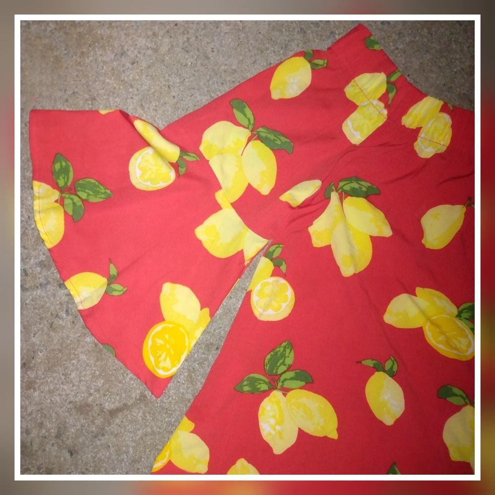 Mud Pie Izzy Lemons Off-the-Shoulder Top